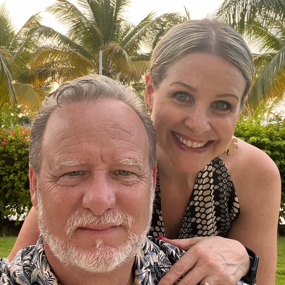 Meet your Posher, Kari - Picture 3 of 3